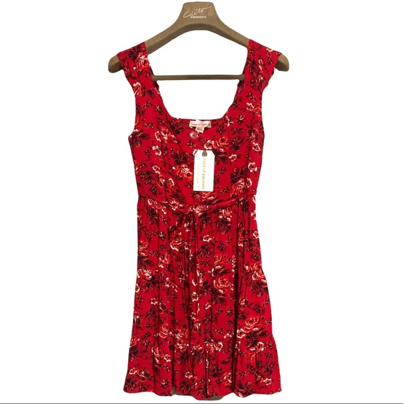 SM•NWT•BAND OF GYPSIES•ROMANTIC RED FLORAL A-LINE DRESS• - Picture 1 of 6